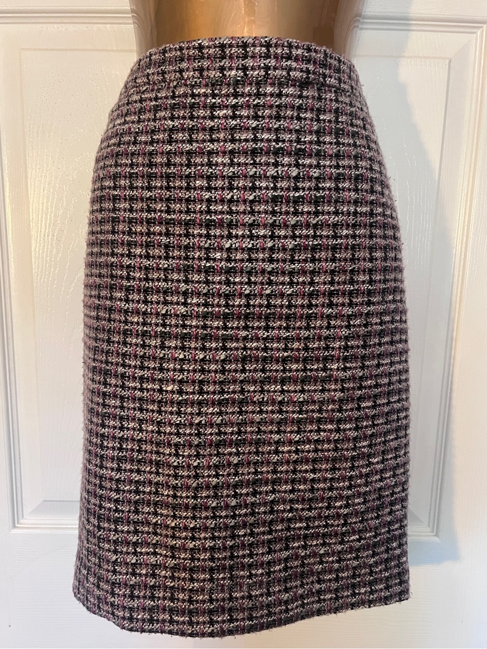 LOFT Black & Pink Tweed Pencil Skirt